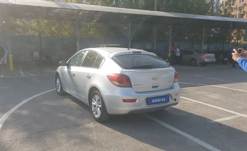 Chevrolet Cruze 2013 года за 3 000 000 тг. в Алматы фото 4