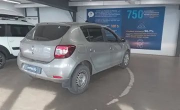 Renault Sandero 2014 года за 3 500 000 тг. в Астана фото 3