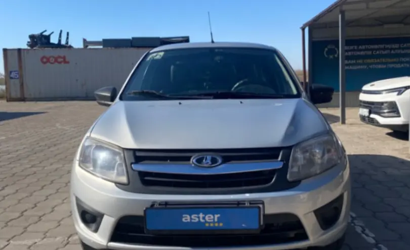 LADA (ВАЗ) Granta 2018 года за 2 000 000 тг. в Караганда фото 2