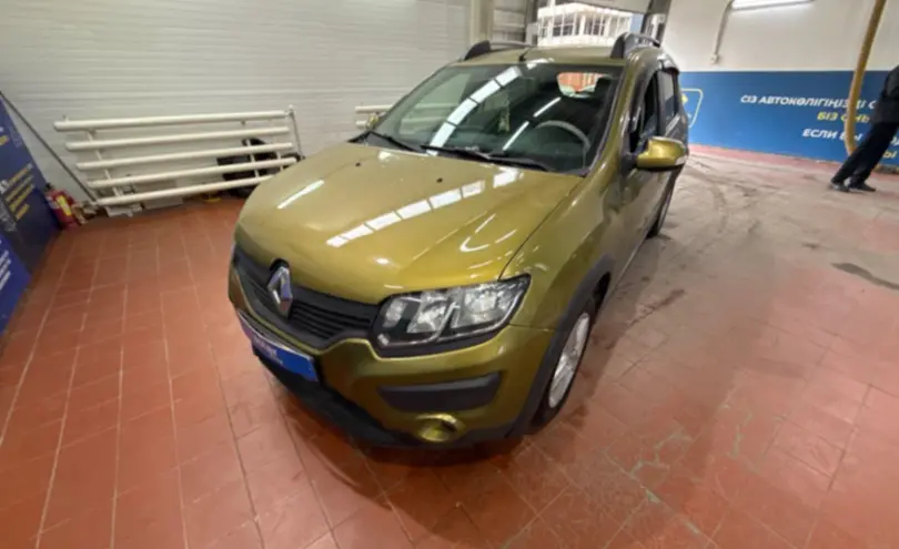 Renault Sandero 2015 года за 3 500 000 тг. в Астана