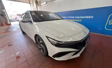 Hyundai Elantra 2024 года за 9 350 000 тг. в Астана фото 3