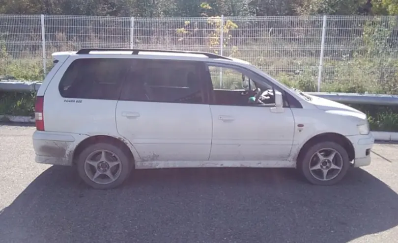 Mitsubishi Chariot 1998 года за 1 000 000 тг. в Усть-Каменогорск фото 4