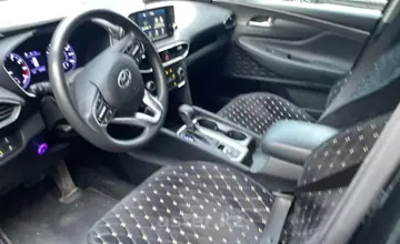 Hyundai Santa Fe 2019 года за 13 000 000 тг. в Актау