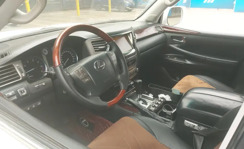Lexus LX 2011 года за 18 000 000 тг. в Алматы фото 5