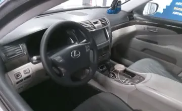 Lexus LS 2007 года за 6 000 000 тг. в Астана фото 5