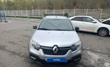 Renault Logan 2021 года за 4 500 000 тг. в Усть-Каменогорск фото 2