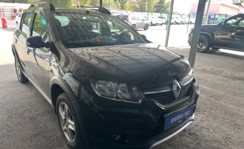 Renault Sandero 2015 года за 5 500 000 тг. в Алматы фото 3