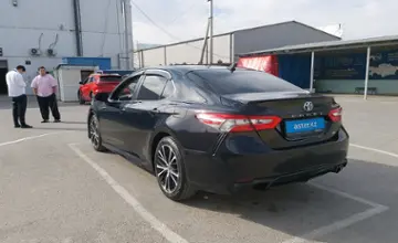 Toyota Camry 2018 года за 11 500 000 тг. в Шымкент фото 4