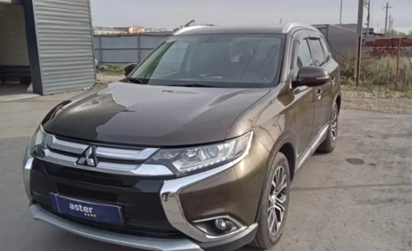 Mitsubishi Outlander 2015 года за 9 700 000 тг. в Петропавловск