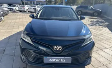 Toyota Camry 2020 года за 10 000 000 тг. в Уральск фото 2