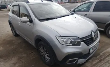 Renault Sandero 2021 года за 4 500 000 тг. в Астана фото 3