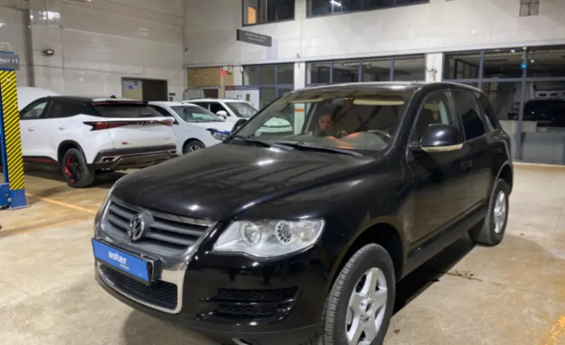 Volkswagen Touareg 2008 года за 5 300 000 тг. в Караганда