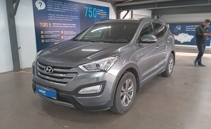 Hyundai Santa Fe 2014 года за 8 800 000 тг. в Астана