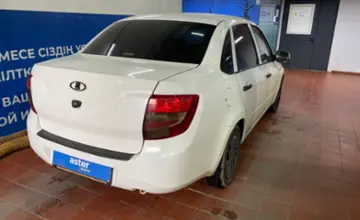 LADA (ВАЗ) Granta 2013 года за 3 000 000 тг. в Астана