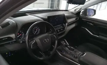Toyota Highlander 2021 года за 27 000 000 тг. в Астана фото 5