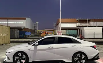 Hyundai Elantra 2024 года за 9 700 000 тг. в Караганда фото 1