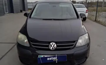 Volkswagen Golf Plus 2008 года за 4 000 000 тг. в Петропавловск фото 2