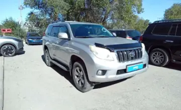 Toyota Land Cruiser Prado 2011 года за 15 000 000 тг. в Актобе фото 3