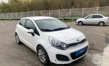 Kia Rio 2015 года за 6 600 000 тг. в Усть-Каменогорск фото 3