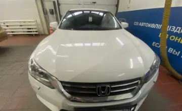 Honda Accord 2013 года за 7 500 000 тг. в Астана фото 2