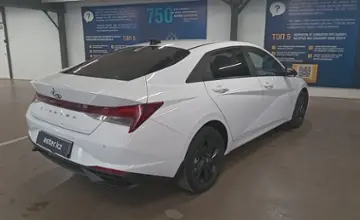 Hyundai Elantra 2021 года за 8 900 000 тг. в Астана фото 3