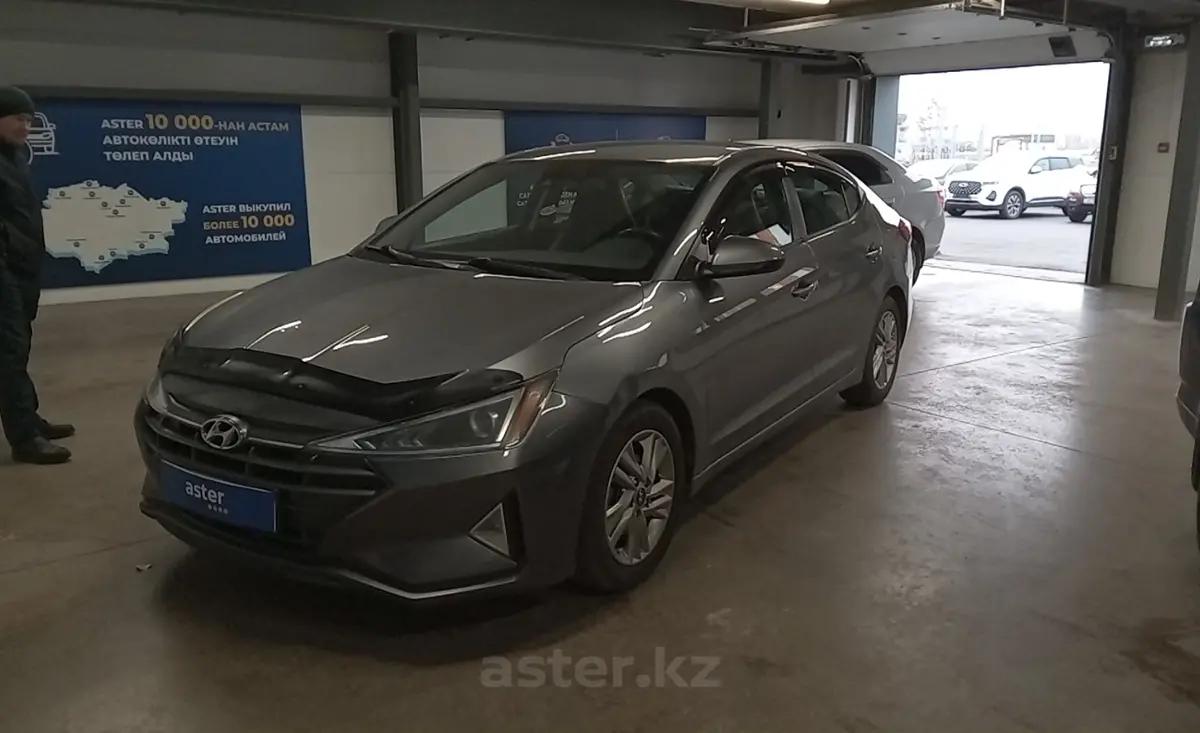 Hyundai Elantra 2019 года за 7 000 000 тг. в Астана