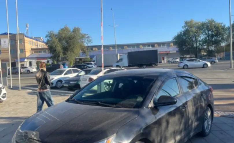 Hyundai Elantra 2020 года за 8 500 000 тг. в Уральск