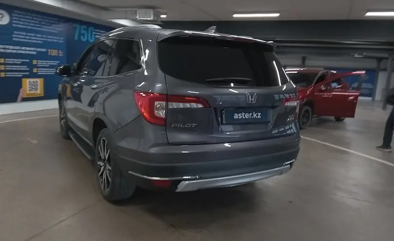 Honda Pilot 2018 года за 21 000 000 тг. в Астана фото 2