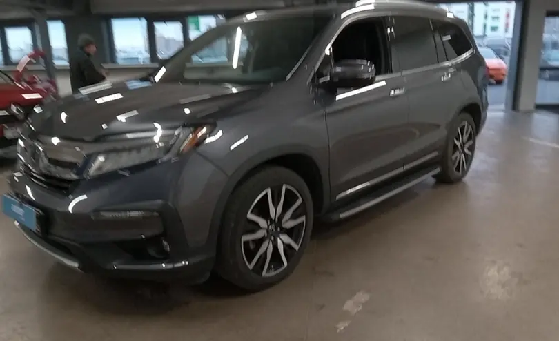 Honda Pilot 2018 года за 21 000 000 тг. в Астана