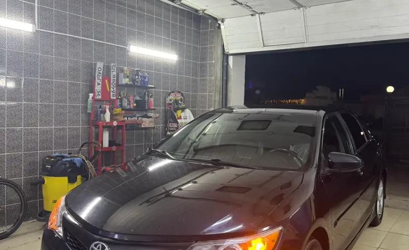 Toyota Camry 2013 года за 8 200 000 тг. в Тараз