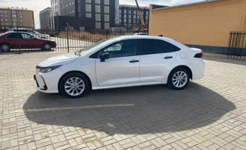 Toyota Corolla 2021 года за 10 000 000 тг. в Актобе фото 2