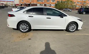 Toyota Corolla 2021 года за 10 000 000 тг. в Актобе фото 4