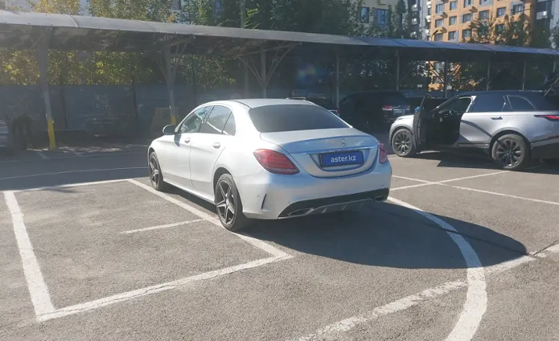 Mercedes-Benz C-Класс 2015 года за 11 500 000 тг. в Алматы фото 4