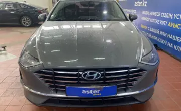 Hyundai Sonata 2020 года за 11 000 000 тг. в Астана фото 2