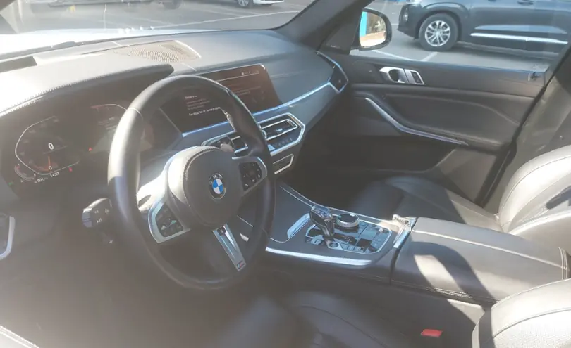 BMW X5 2020 года за 35 000 000 тг. в Алматы фото 5