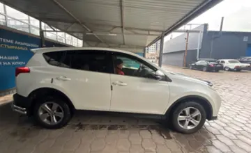 Toyota RAV4 2015 года за 10 500 000 тг. в Караганда фото 4