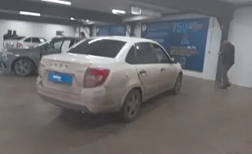 LADA (ВАЗ) Granta 2020 года за 4 000 000 тг. в Астана фото 3