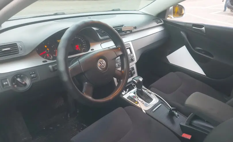 Volkswagen Passat 2010 года за 4 800 000 тг. в Алматы фото 5