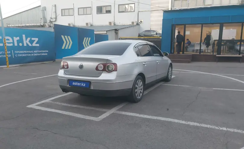Volkswagen Passat 2010 года за 4 800 000 тг. в Алматы фото 3