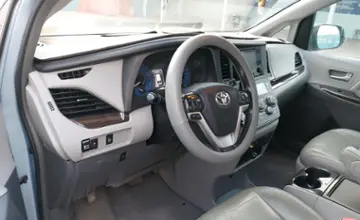 Toyota Sienna 2015 года за 14 000 000 тг. в Шымкент фото 5