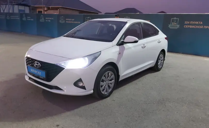 Hyundai Accent 2021 года за 7 200 000 тг. в Шымкент
