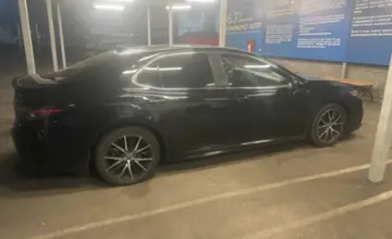 Toyota Camry 2021 года за 13 000 000 тг. в Алматы фото 4