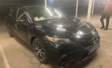 Toyota Camry 2021 года за 13 000 000 тг. в Алматы фото 3