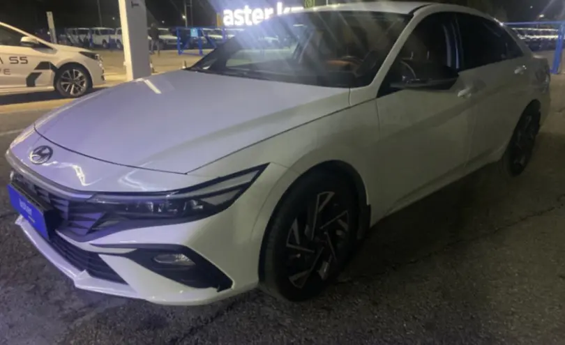 Hyundai Elantra 2024 года за 9 900 000 тг. в Усть-Каменогорск