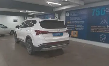 Hyundai Santa Fe 2021 года за 15 000 000 тг. в Астана фото 4