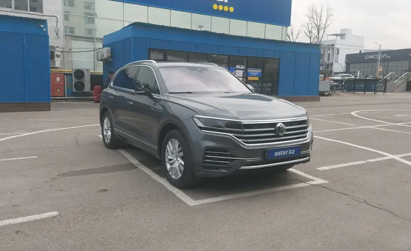 Volkswagen Touareg 2019 года за 20 000 000 тг. в Алматы фото 2