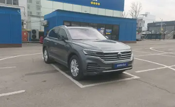 Volkswagen Touareg 2019 года за 20 000 000 тг. в Алматы фото 2
