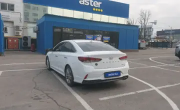 Hyundai Sonata 2017 года за 8 000 000 тг. в Алматы фото 4