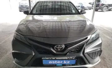 Toyota Camry 2021 года за 11 000 000 тг. в Алматы фото 2