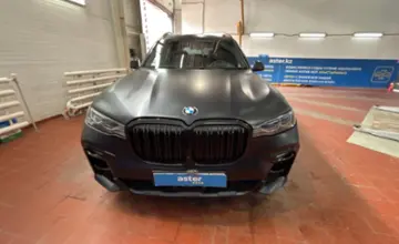 BMW X7 2022 года за 75 000 000 тг. в Астана фото 2